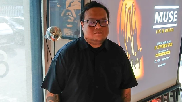 Ravel Junardy discusses Hammersonic 2026 lineup changes, geopolitical impacts on artist routing, and upcoming shows for Avenged Sevenfold and My Chemical Romance.